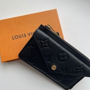 Authentic Louis Vuitton Card Holder Recto Verso